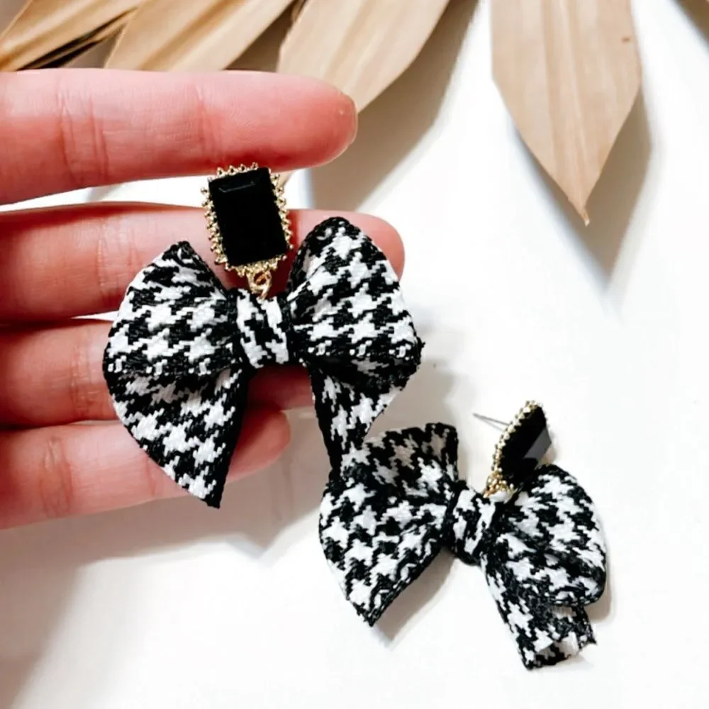 Free People black white